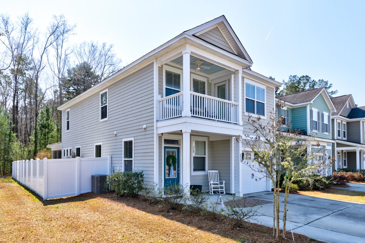 235 Brambling Lane