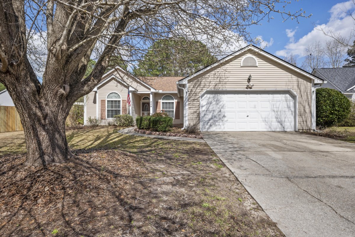 234 St Awdry Street