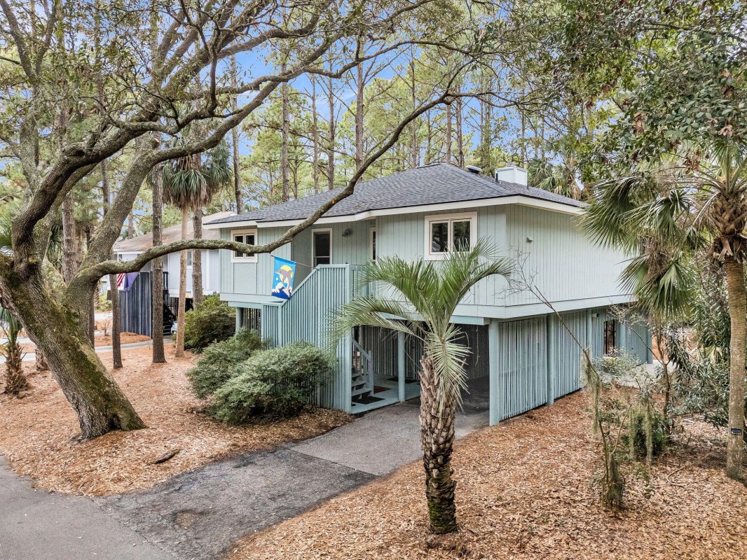 38 Twin Oaks Lane