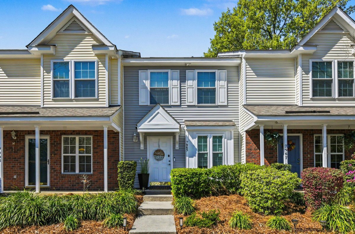 7965 Shadow Oak Drive