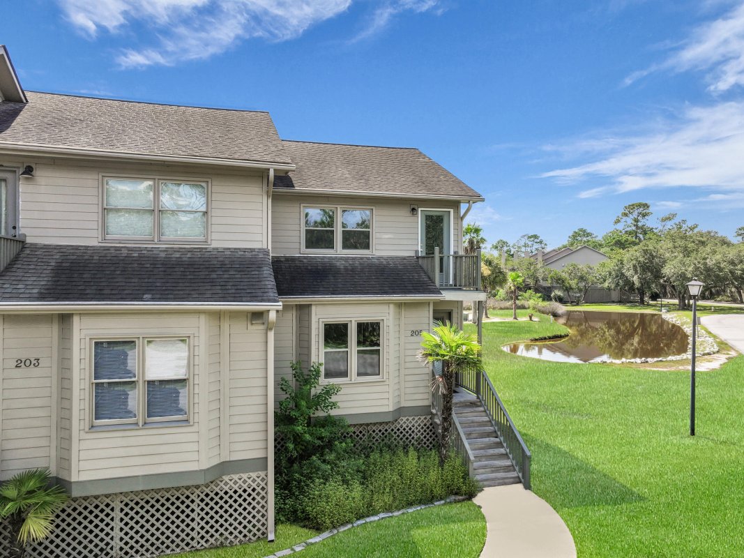 205 River Breeze Drive