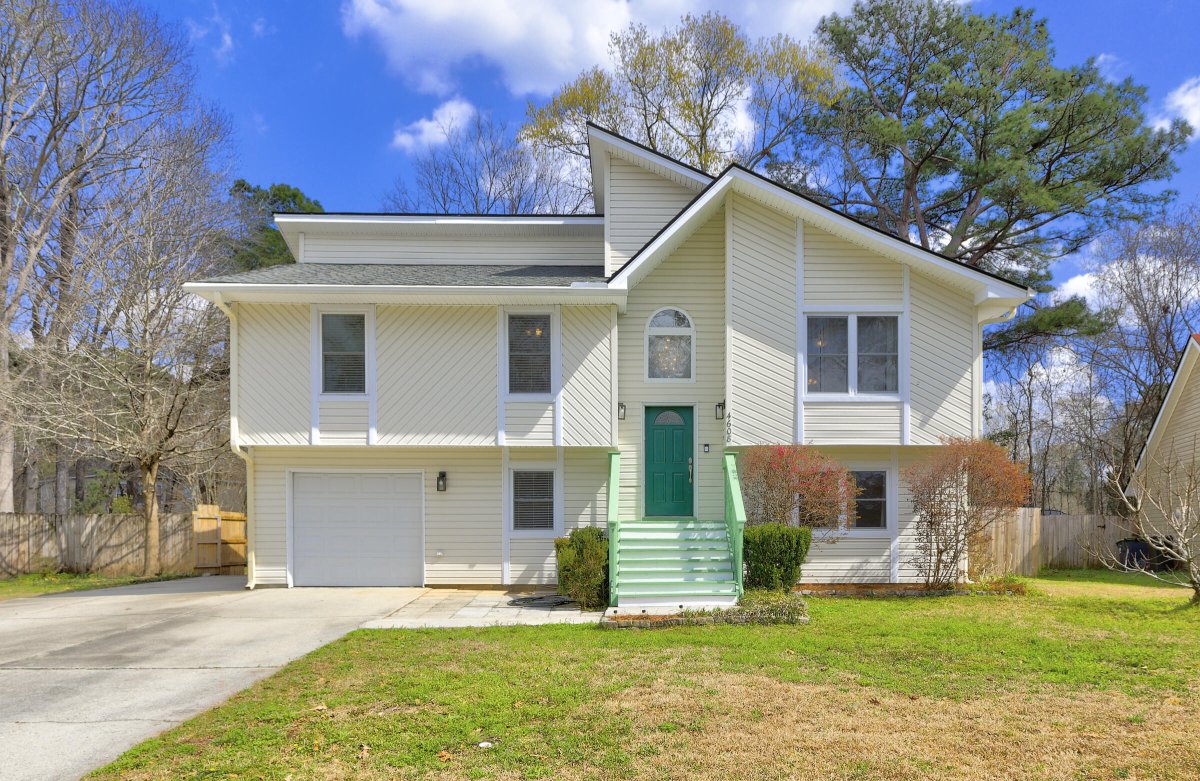 4608 Moss Court