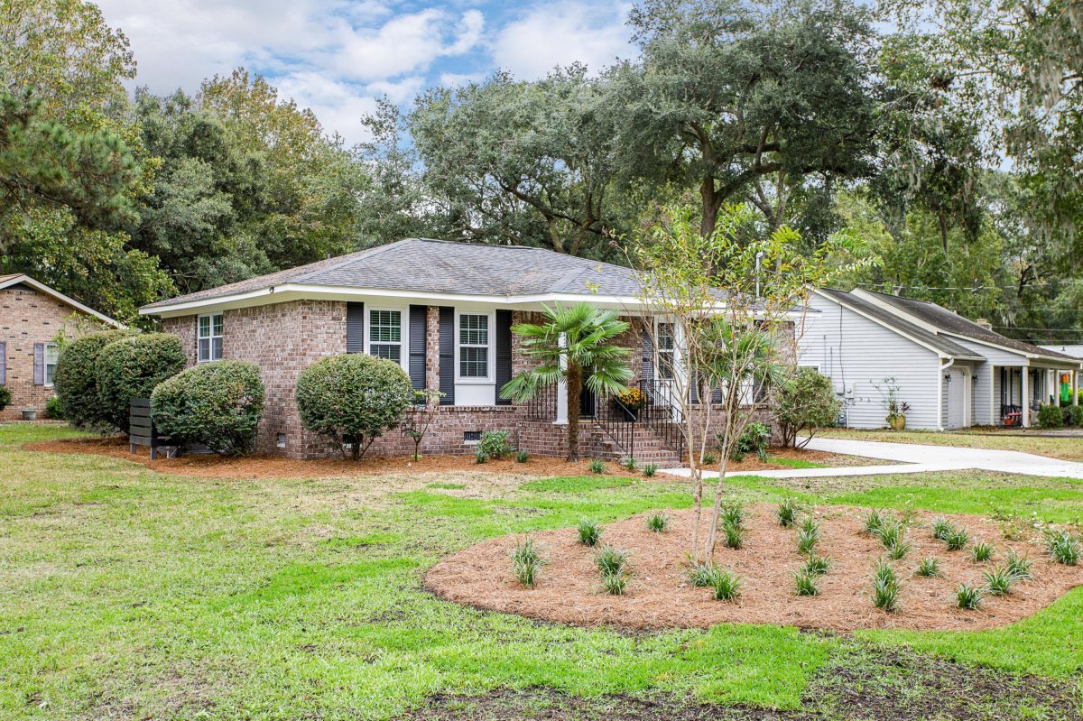 1022 Yorktown Drive