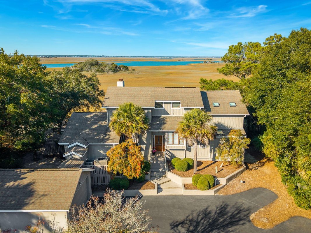 10 Waterway Island Drive