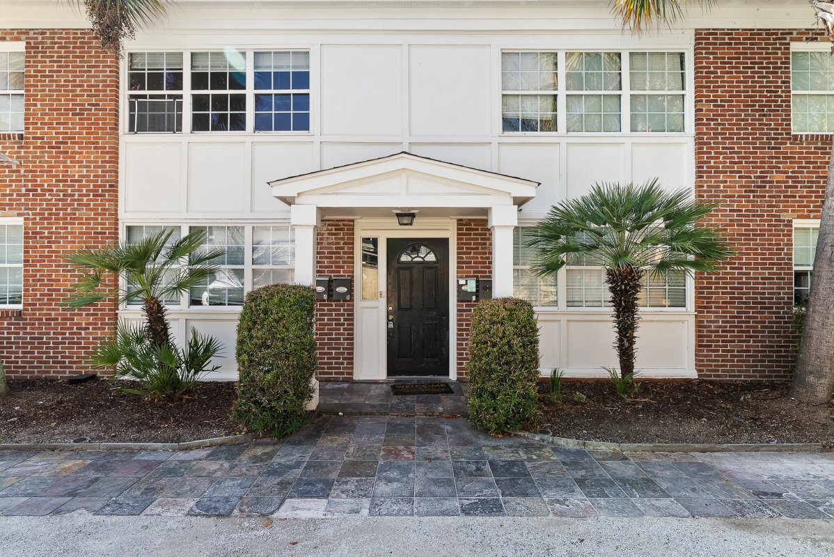 180 Line Street