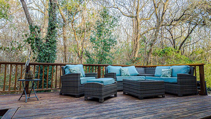 9135 Parlor Drive