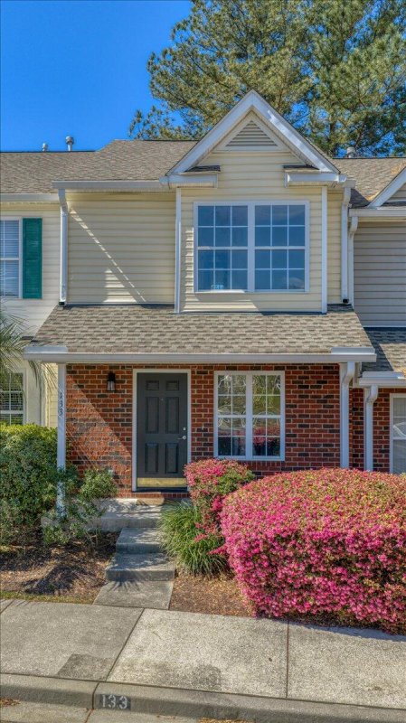 133 Taylor Circle