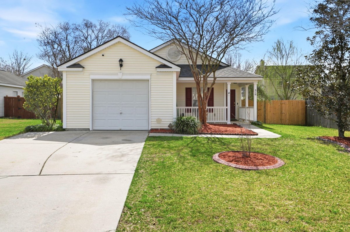 210 Waterford Lane