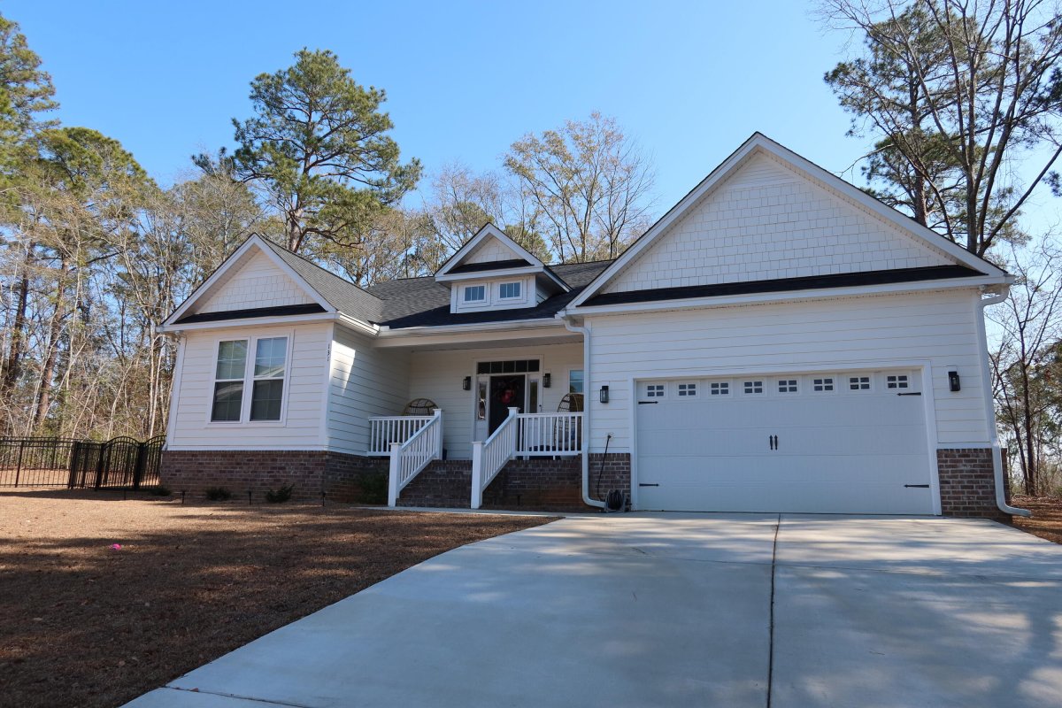 131 Green Court