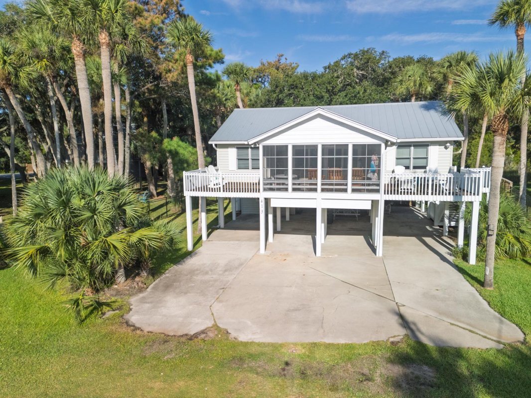 413 Pompano Road