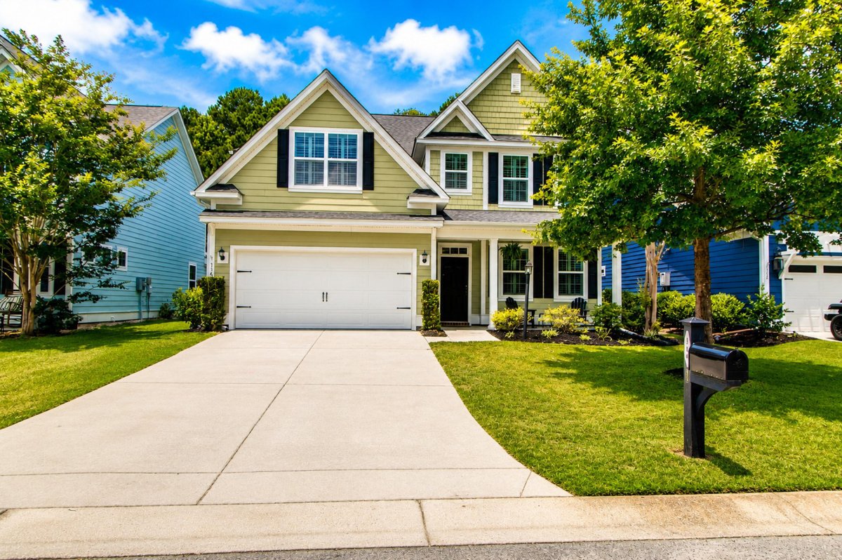 114 Carriage Hill Place