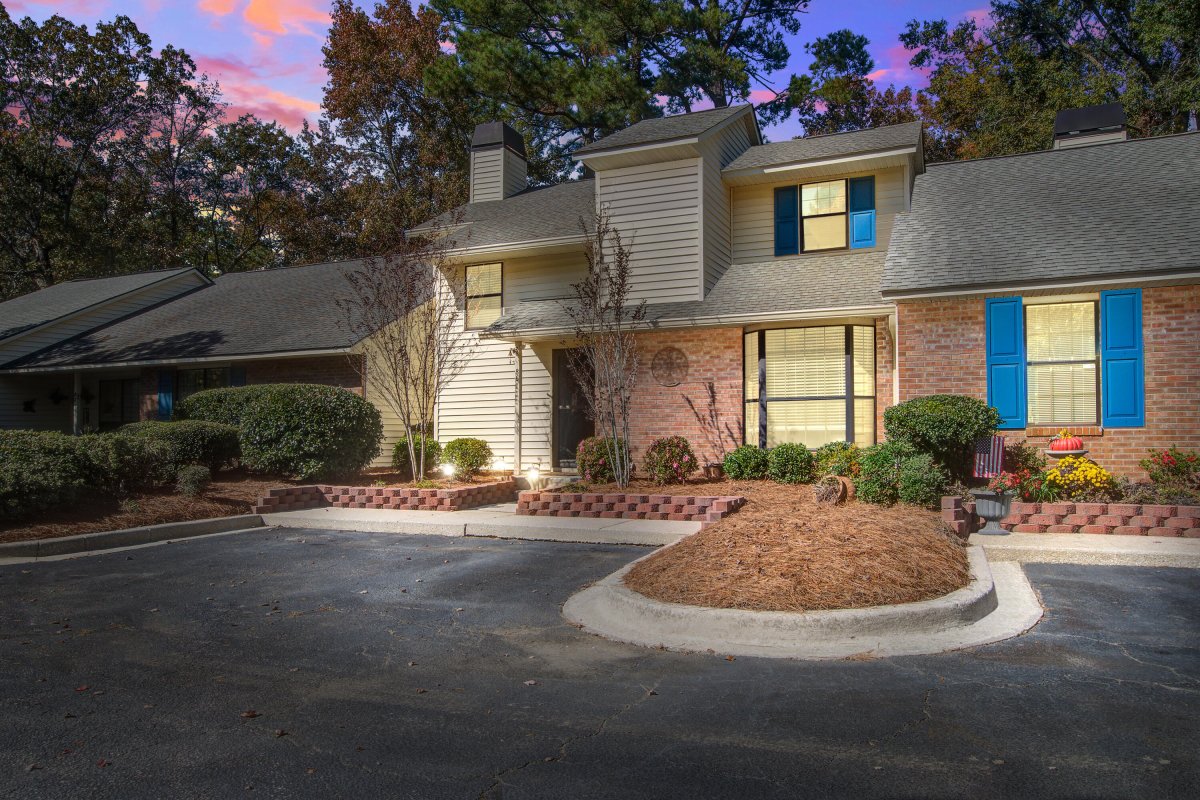 86 Indigo Lane