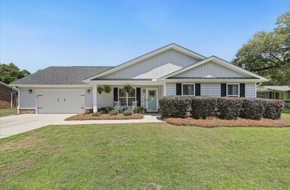 1207 Dennis Boulevard