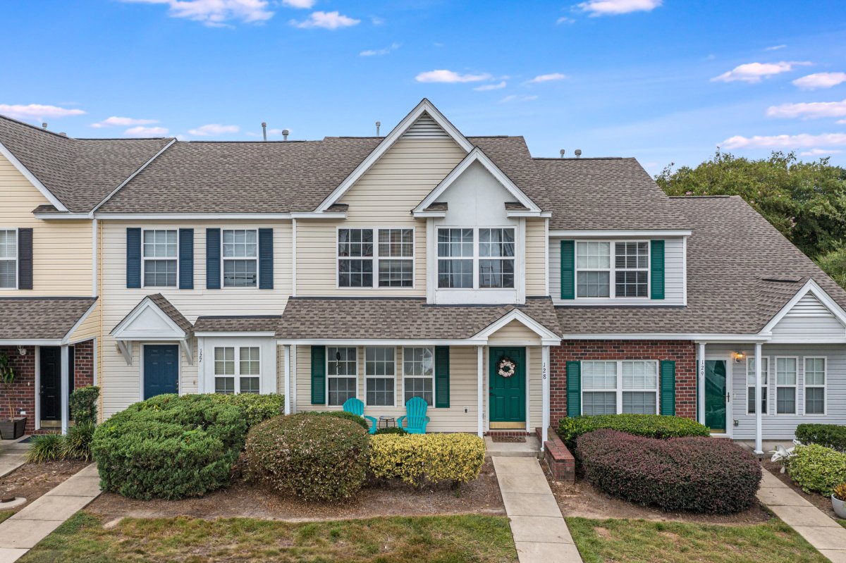 128 Brockman Way