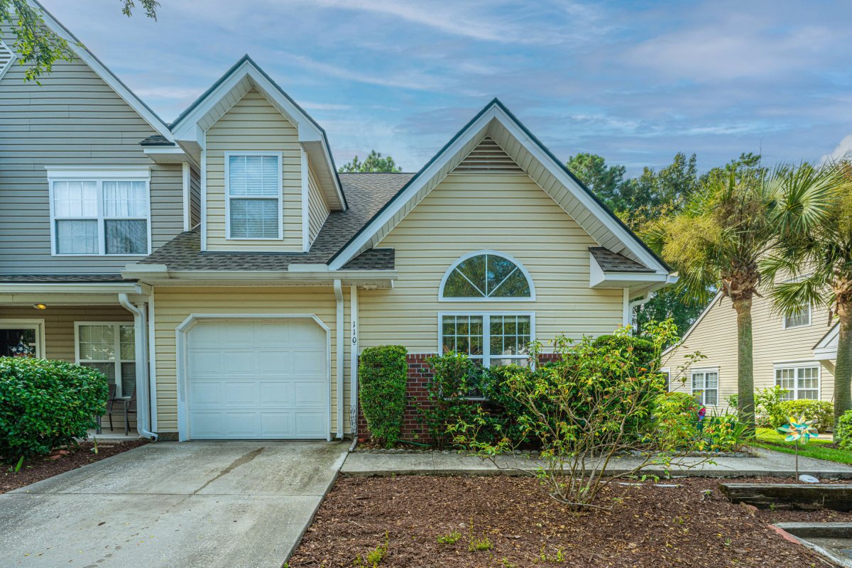110 Greyson Circle