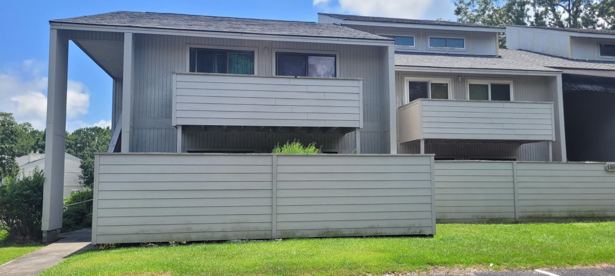 1101 Greenmeadow Drive
