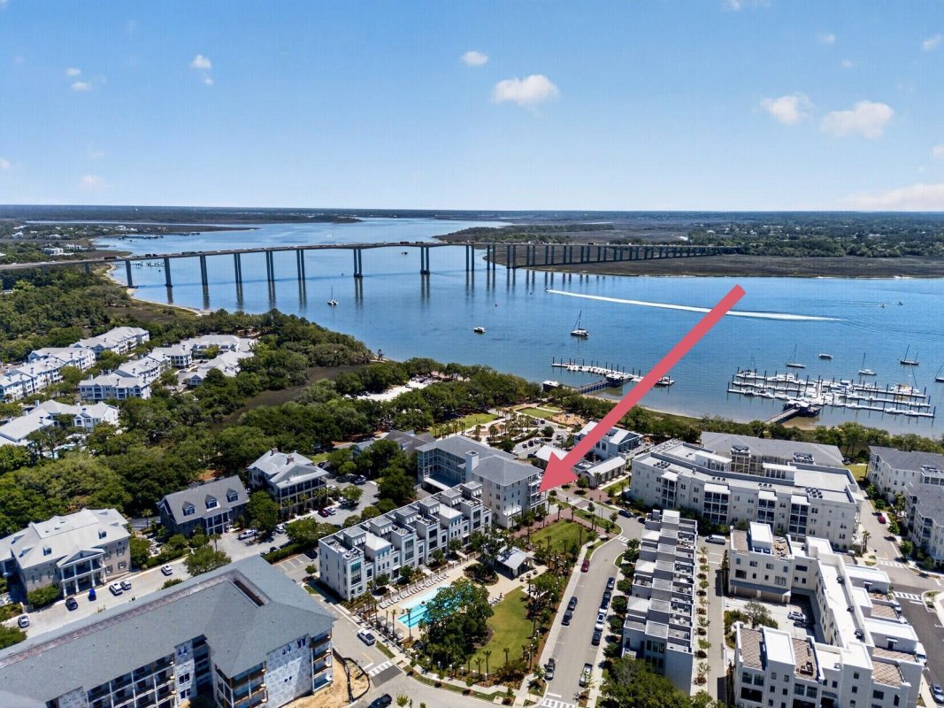 301 Longshore Street 421
