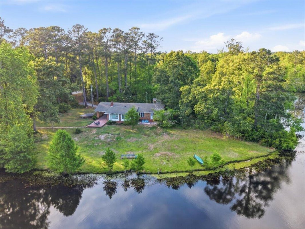 3632 Trotter Road