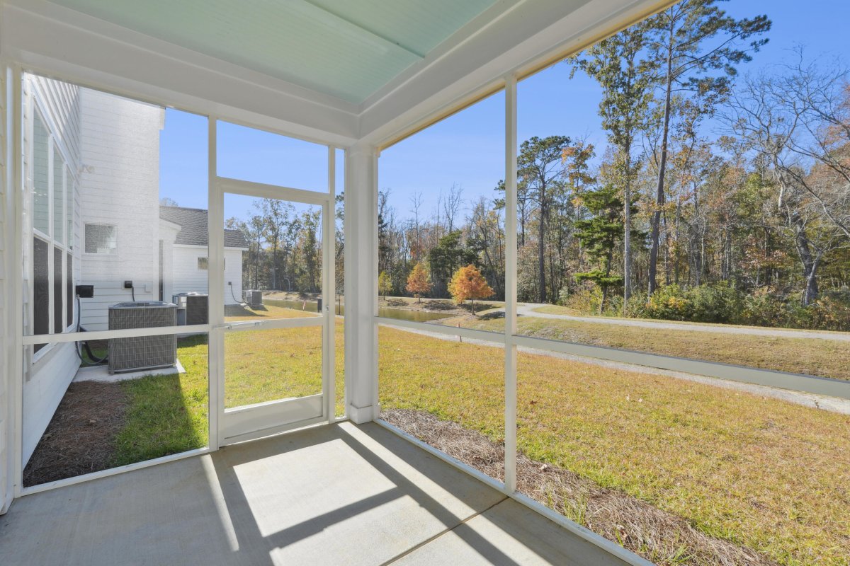 164 Claret Cup Way