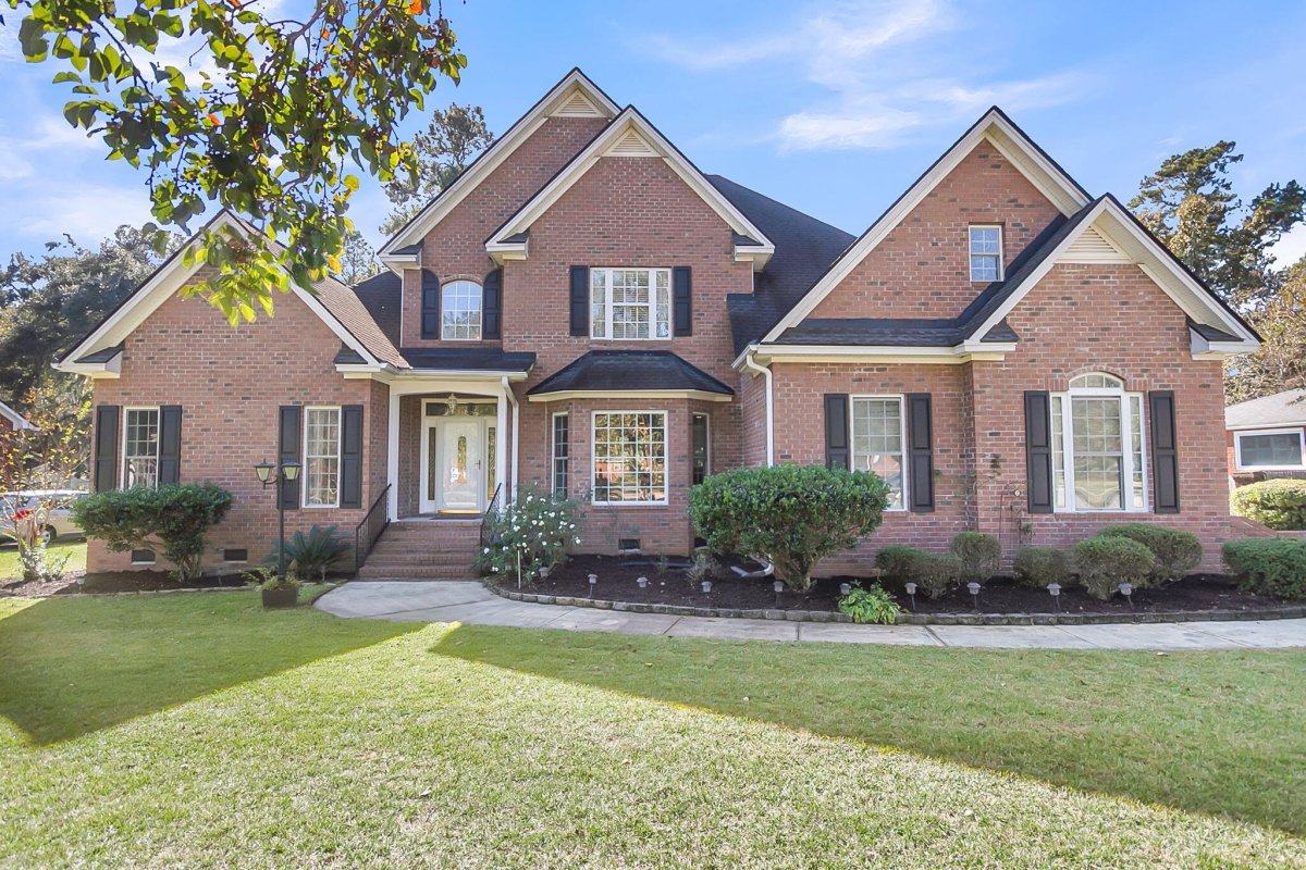 8675 Laurel Grove Lane