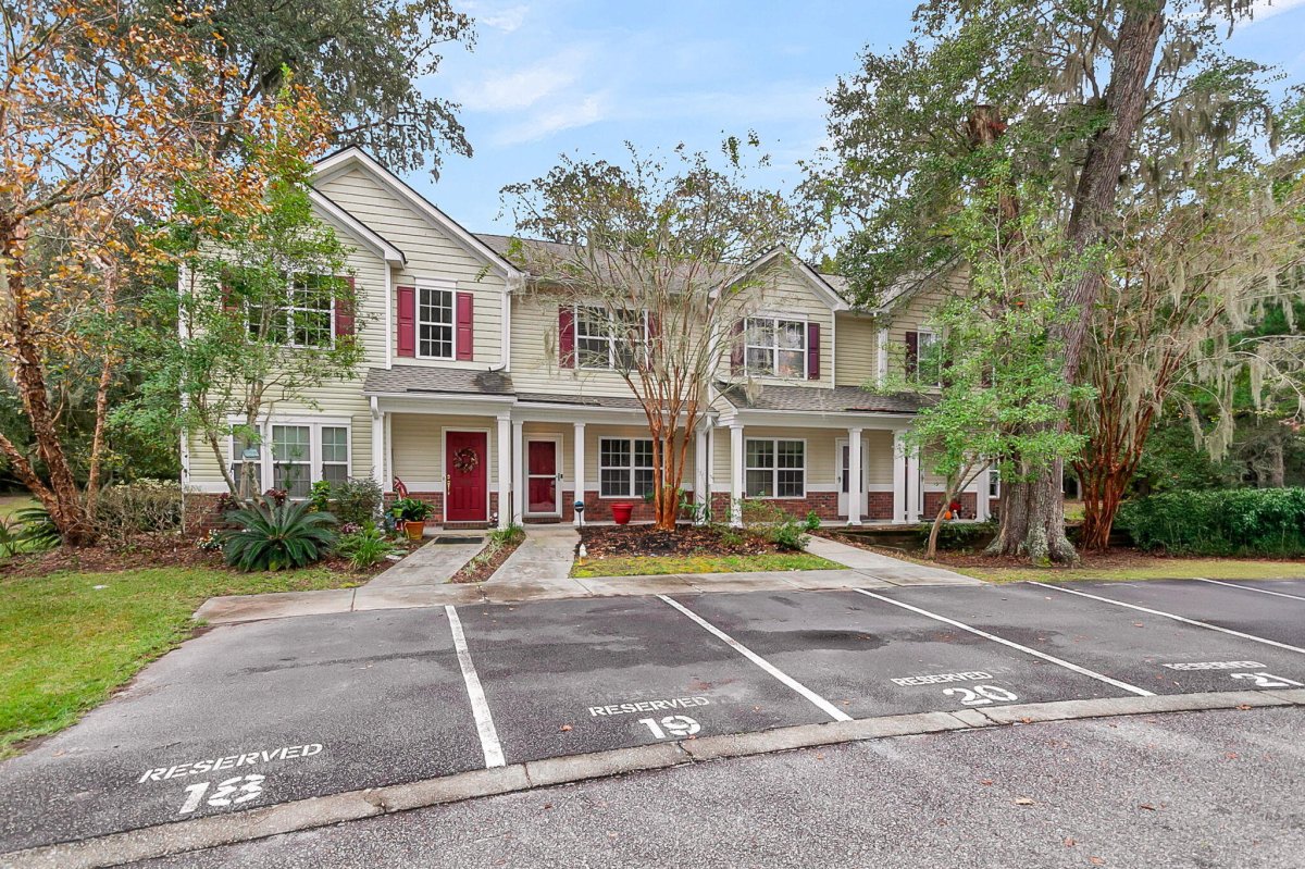 304 Chinquapin Drive