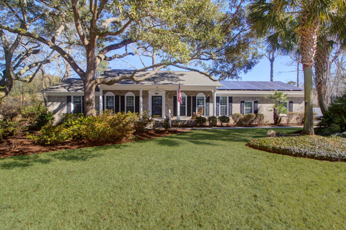 10 Hunters Forest Drive