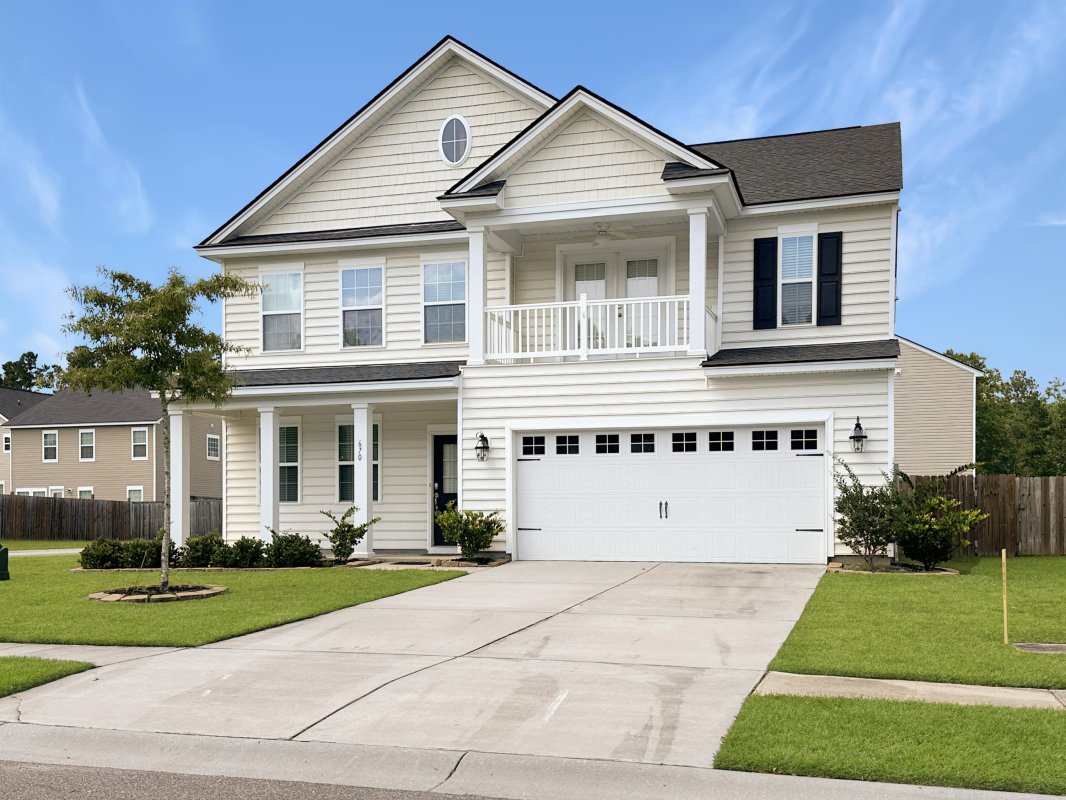 670 Silver Moss Drive