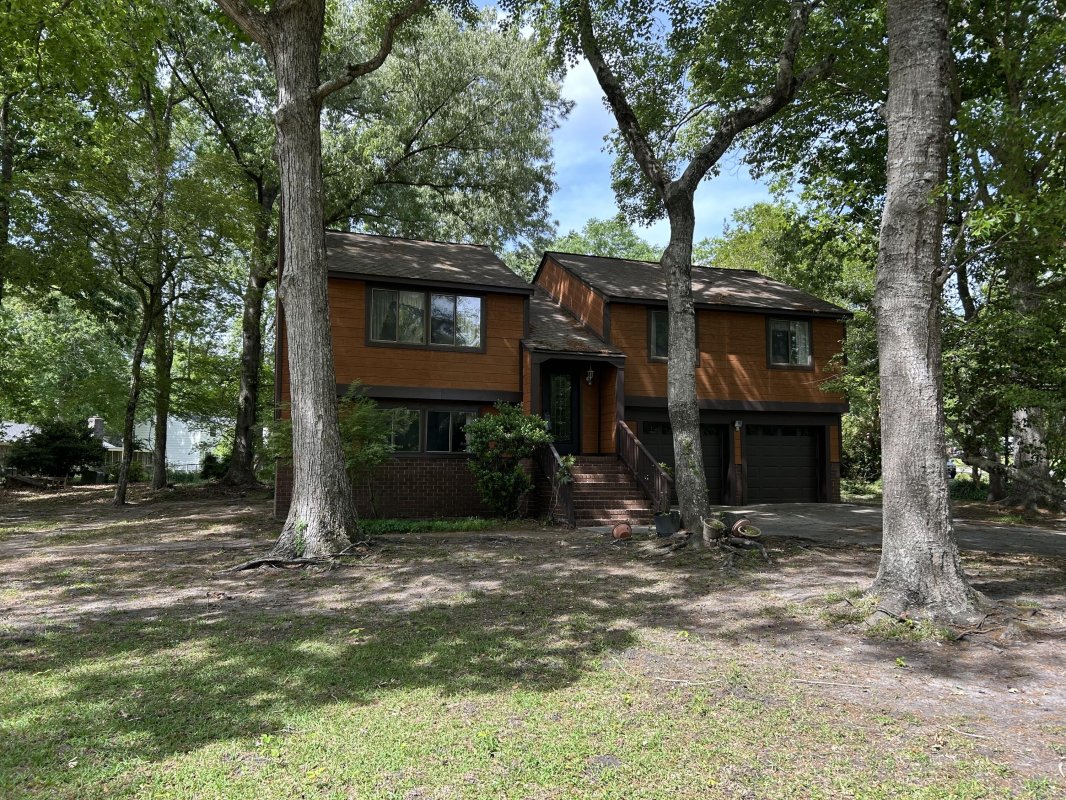 101 Timberlake Court