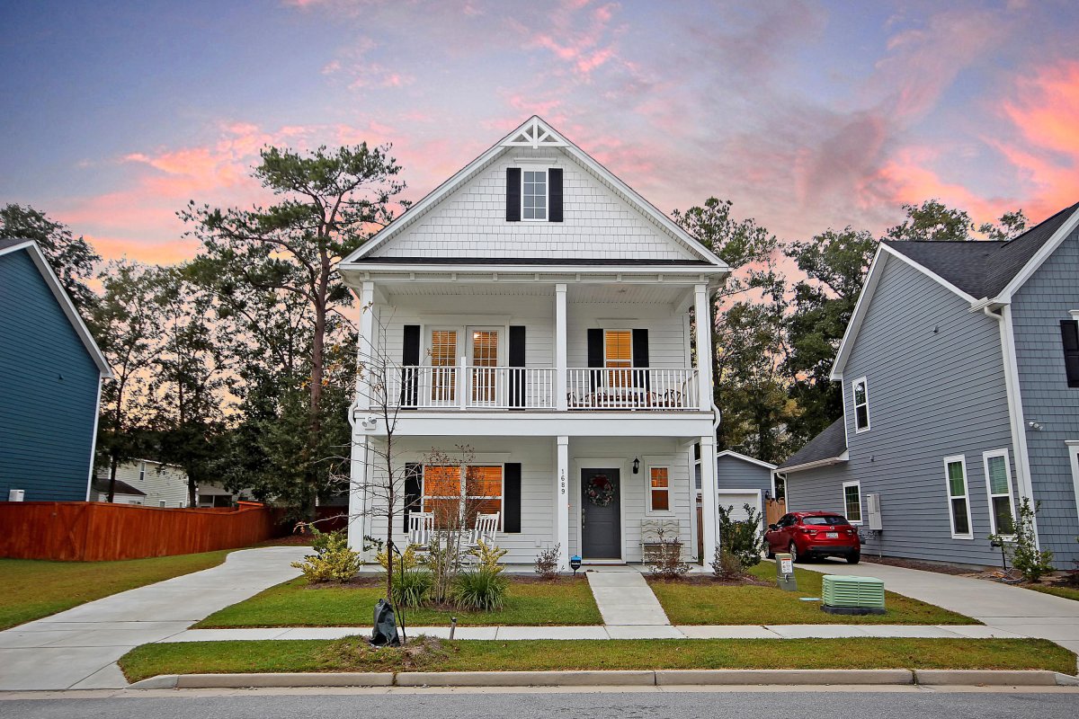 1689 Emmets Road