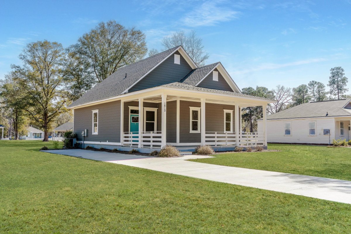1813 Gordon Road