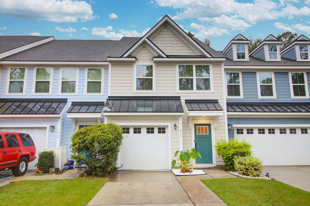 416 Grand Palm Lane