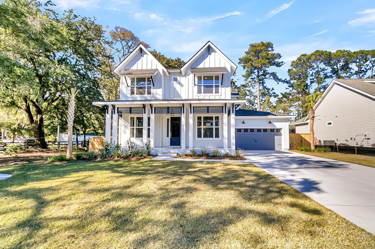 1253 Reserve Lane
