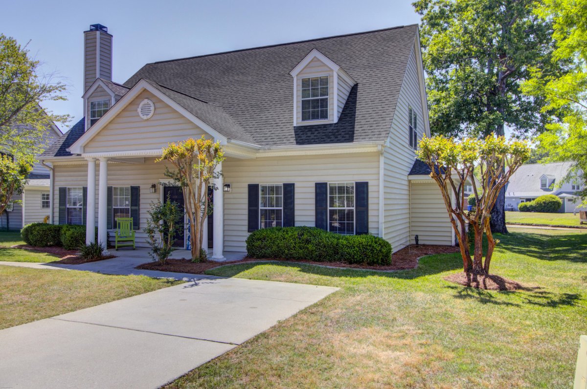 4818 Habersham Lane
