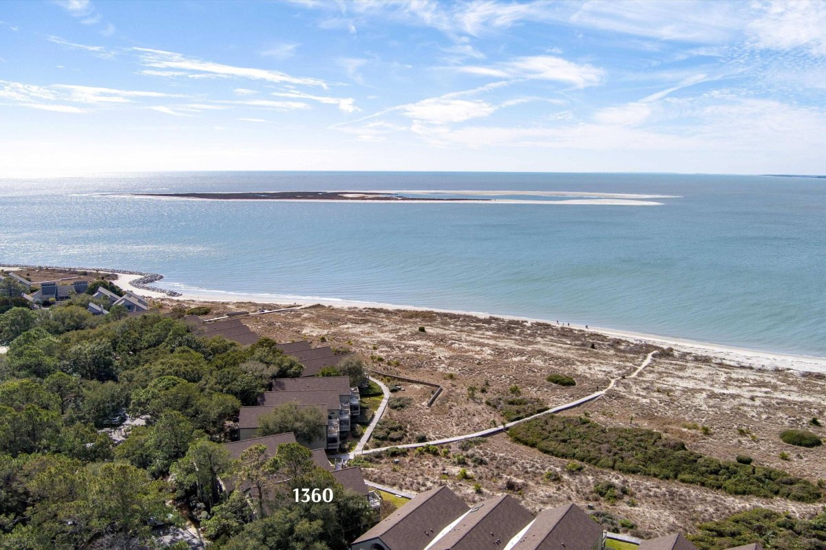 1360 Pelican Watch Villas