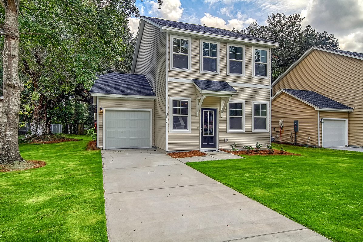 3395 Evergreen Oak Road