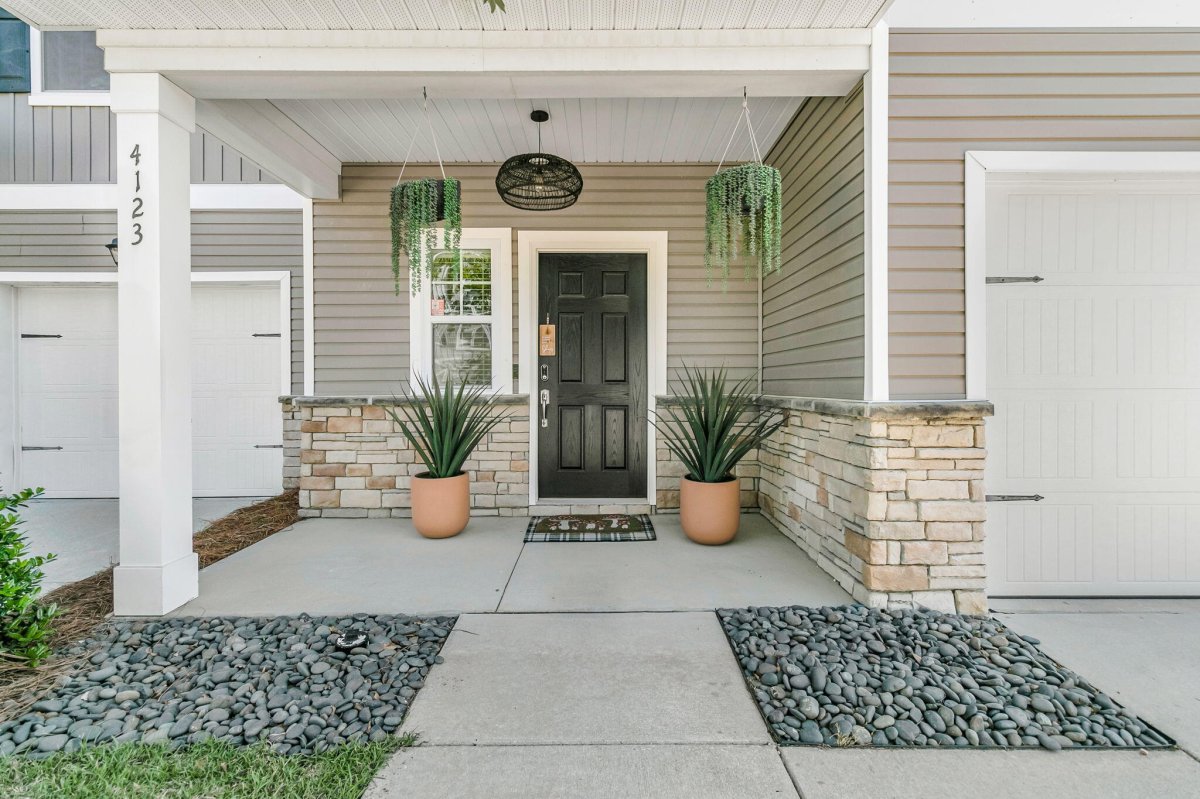4123 Rigsby Lane