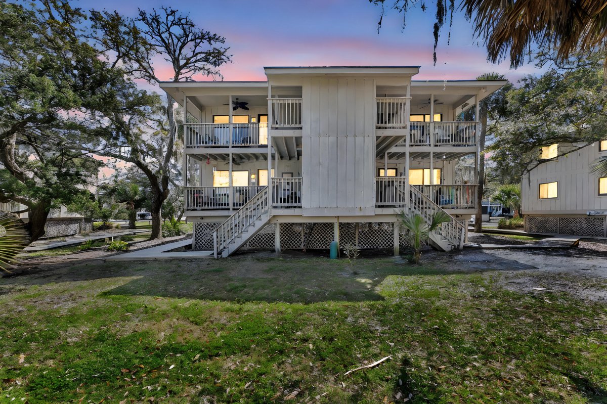 223 Sea Cloud Circle