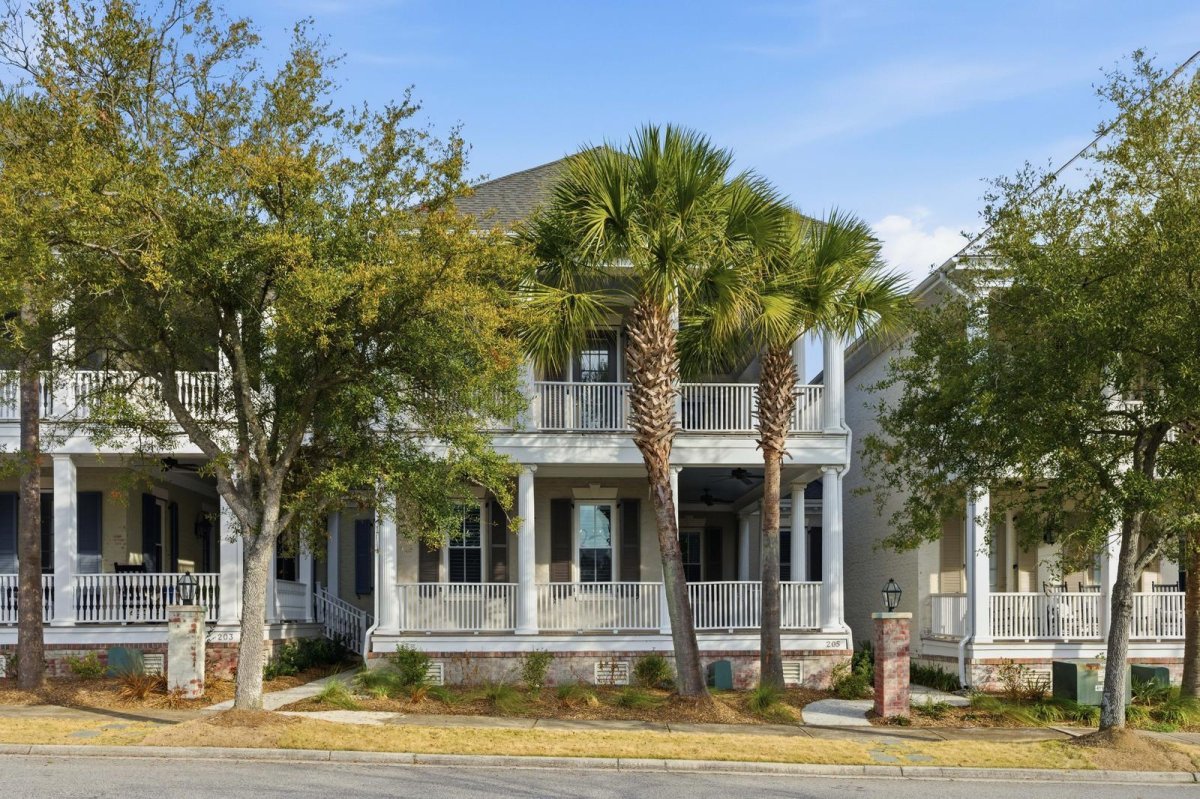205 Delahow Street