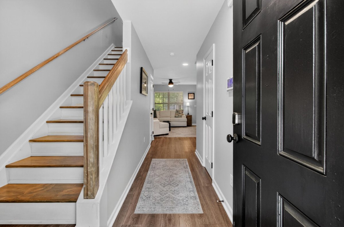 8673 Grassy Oak Trail