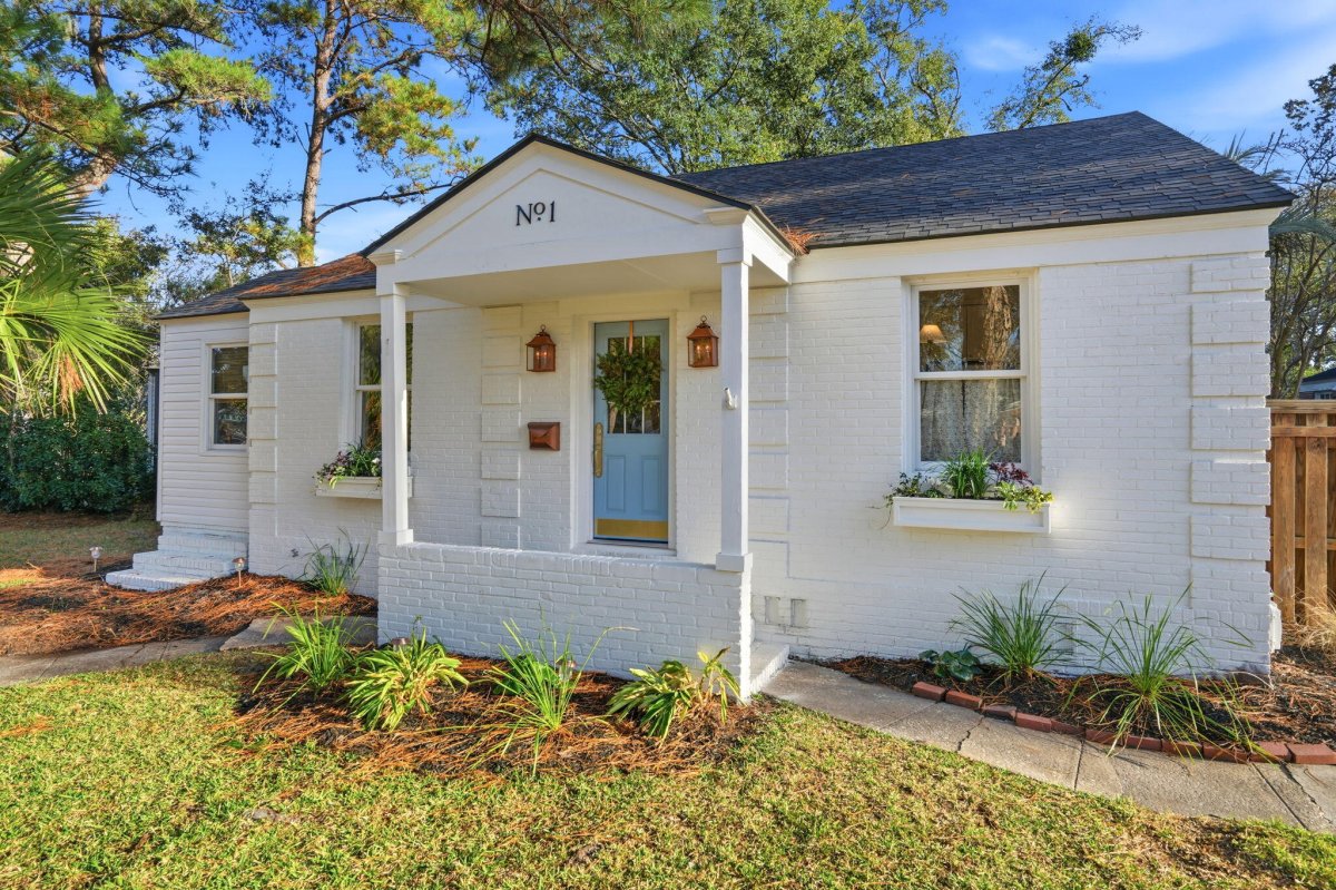 1 Colleton Dr Drive