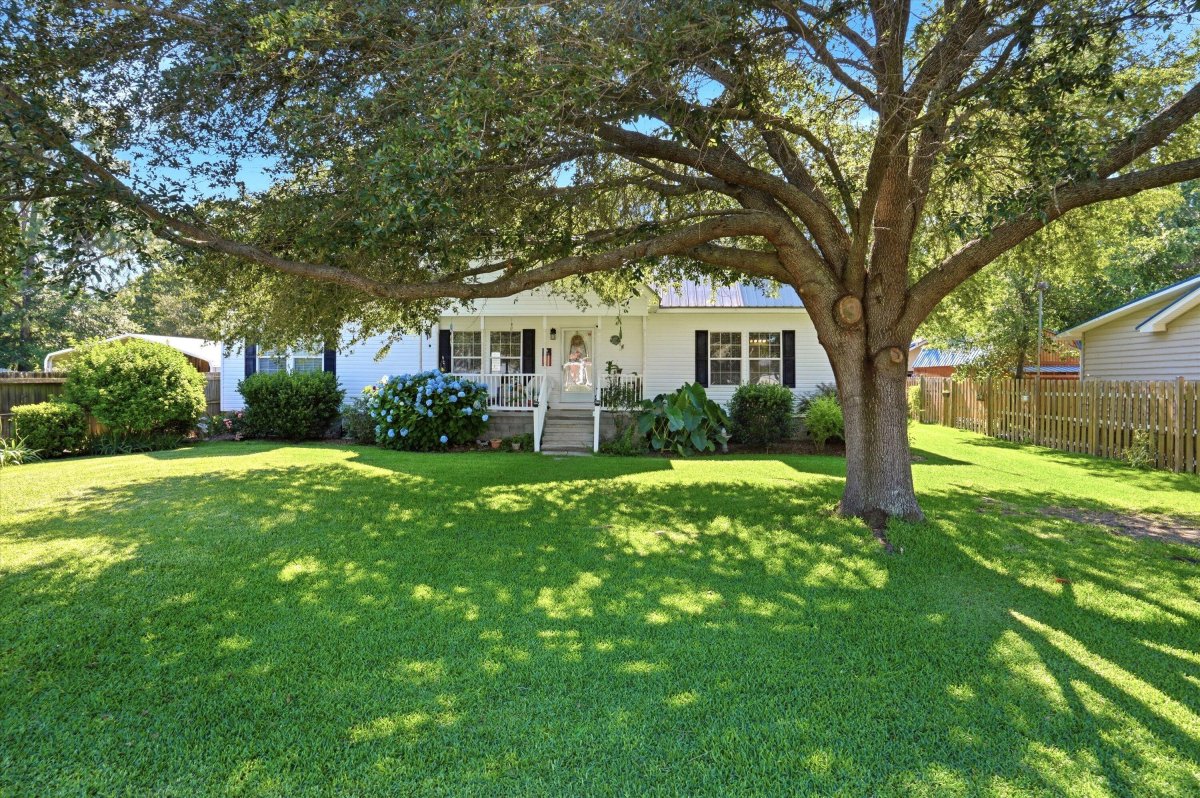 116 Sparrow Street