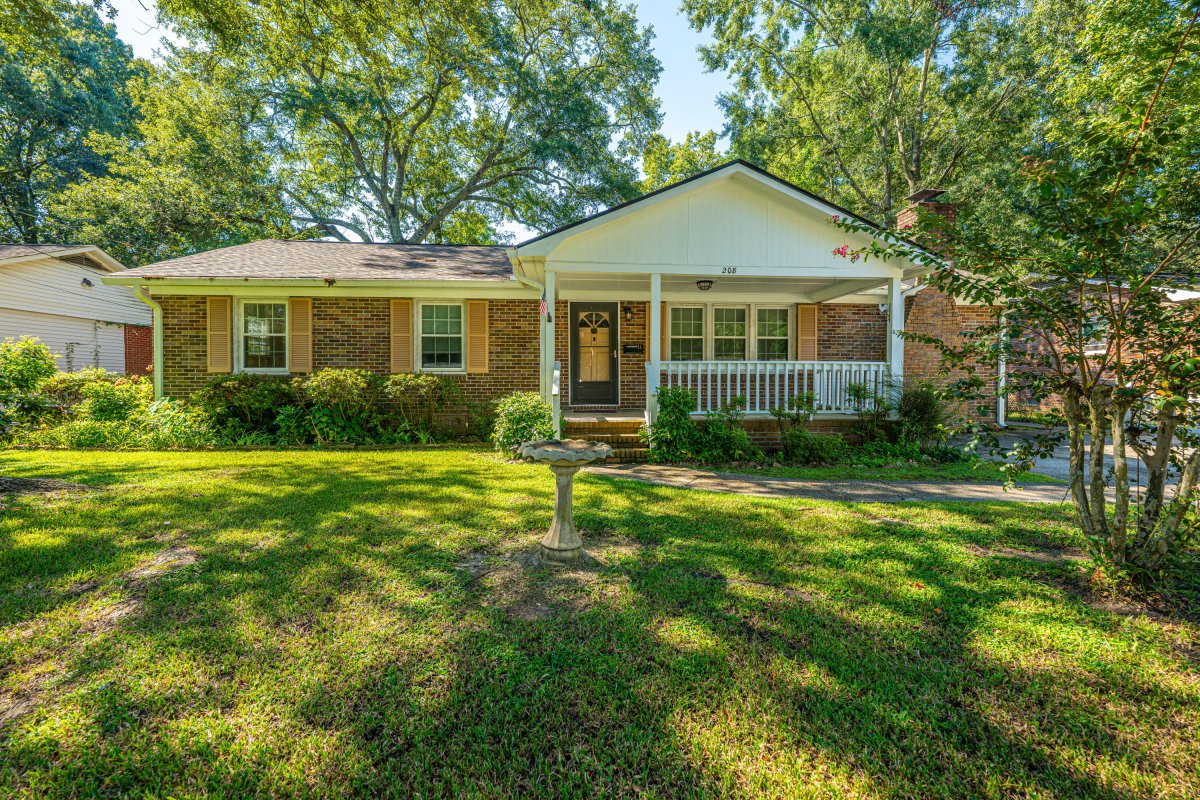 208 N Pandora Drive