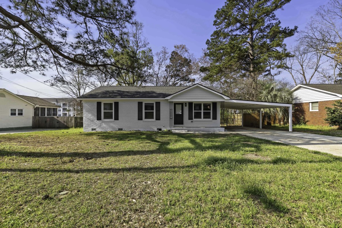 7585 Peppercorn Lane
