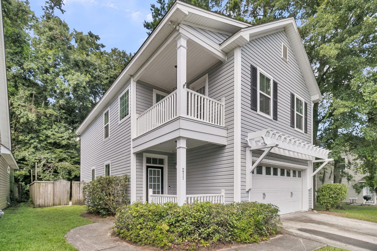 211 Recess Drive