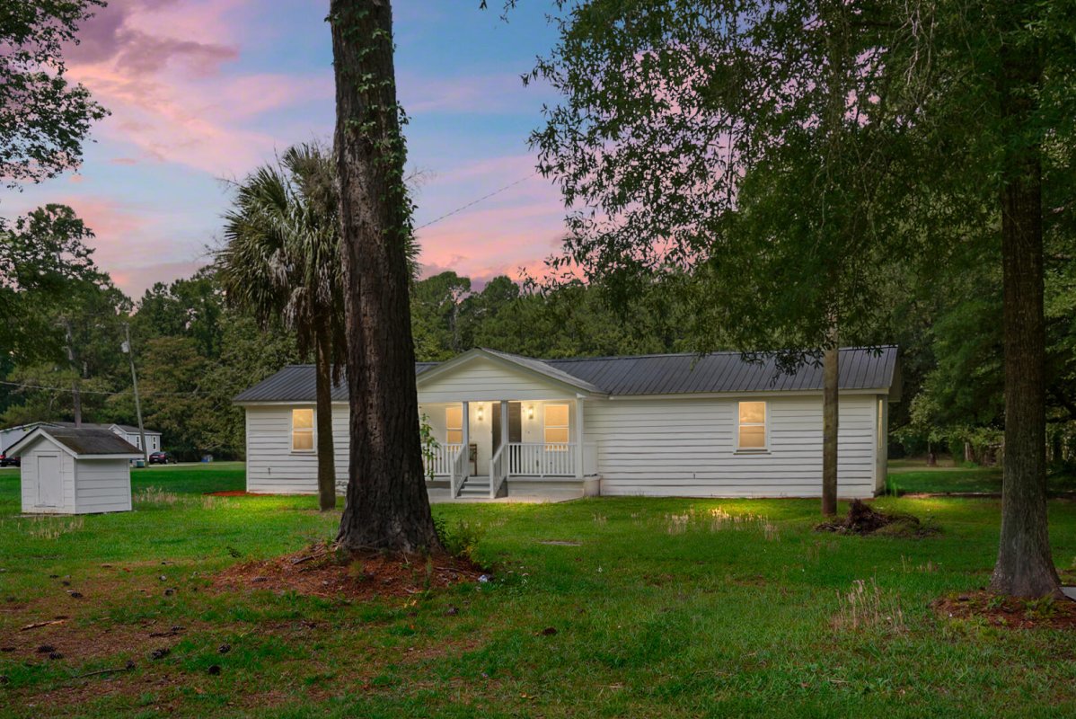 1393 Harristown Road