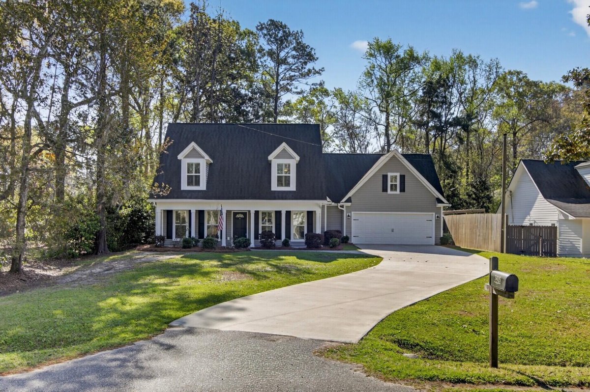 3415 Walter Drive