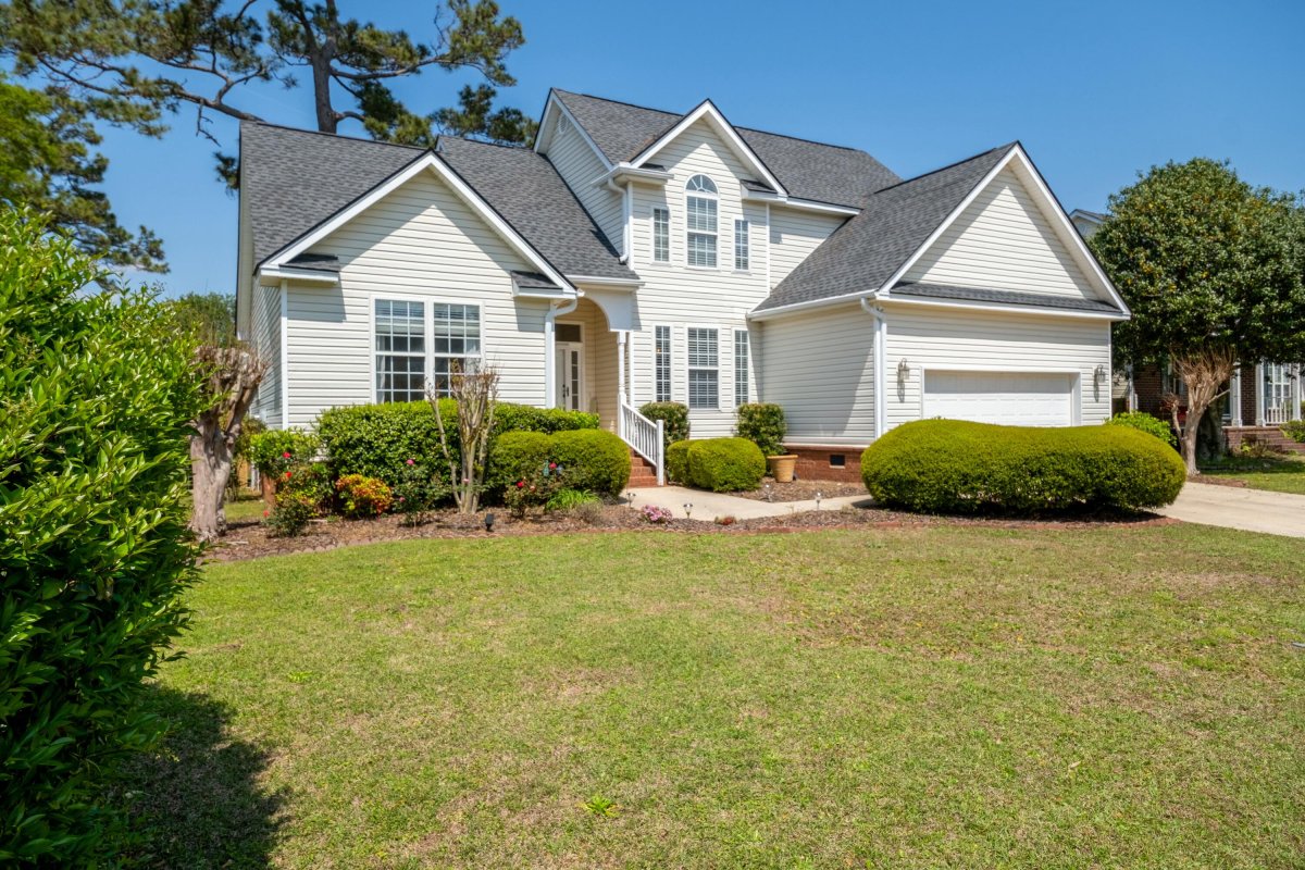 68 Oyster Point Row