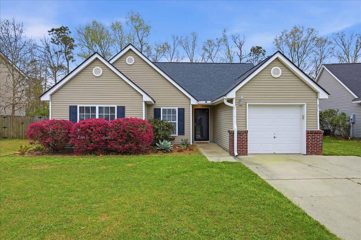 211 Border Road