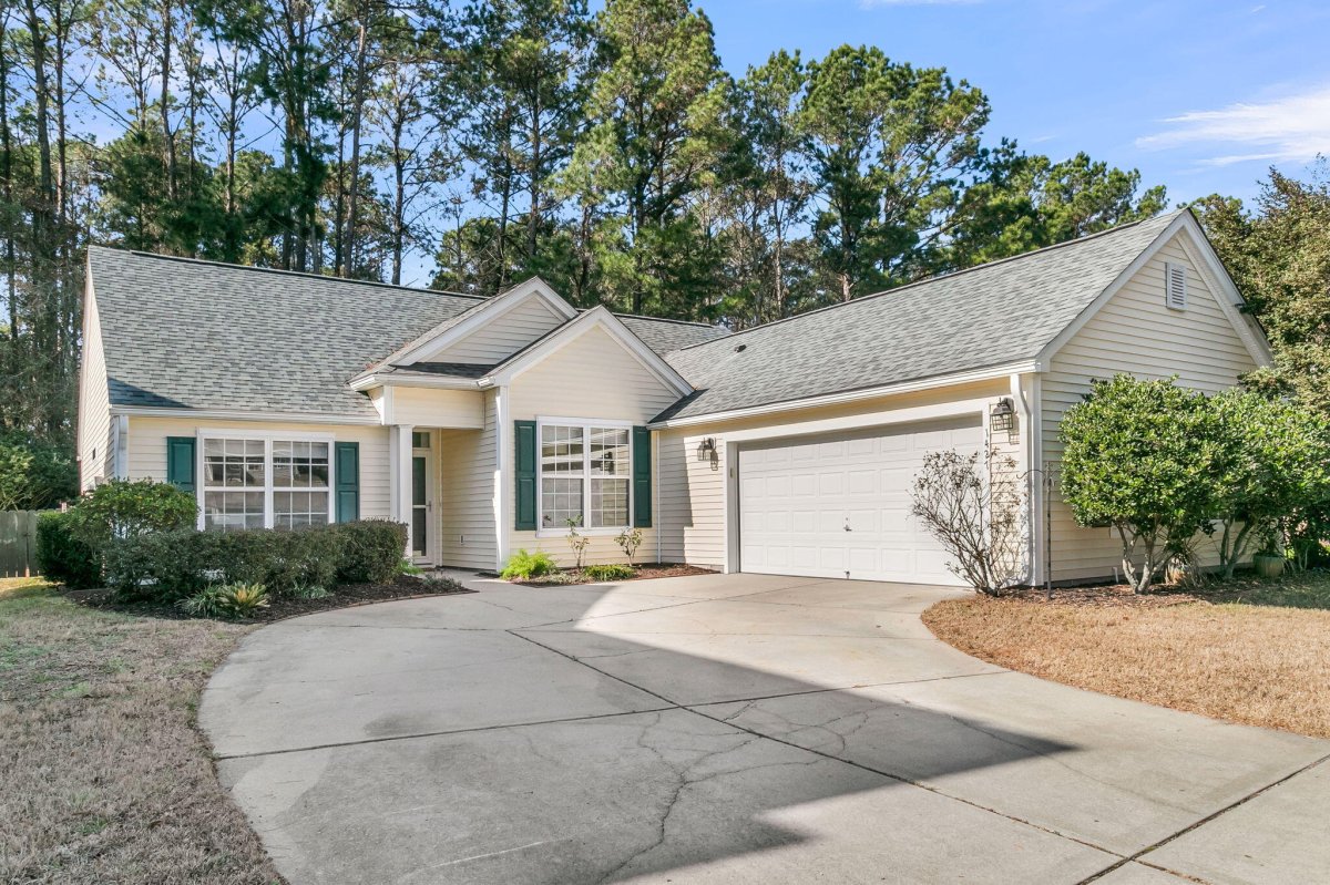1427 Harbor Mist Court