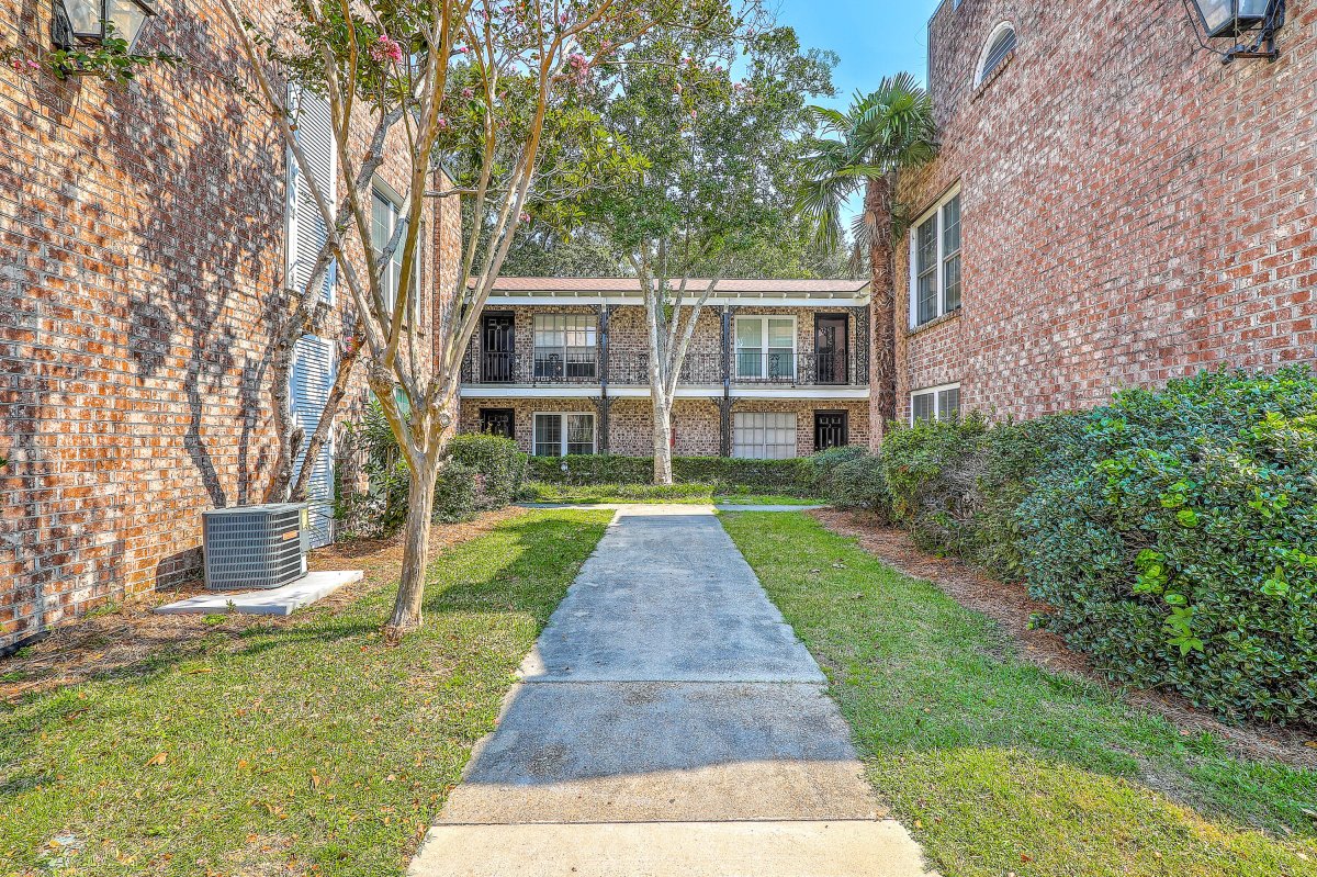 870 Colony Drive 2